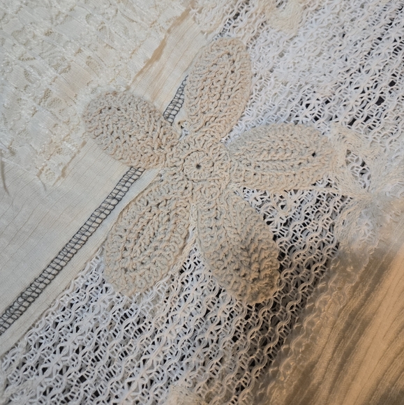 Patchwork Cream Top - Picture 5 of 7